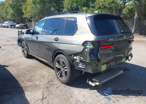 2025 BMW X7 M60I из США, поврежденный, VIN 5UX33EM02S9W92626